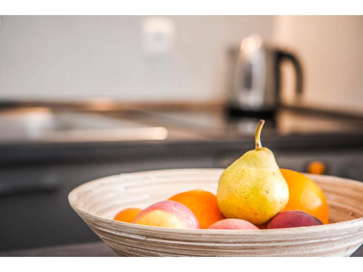 Olive Tree Apartment *